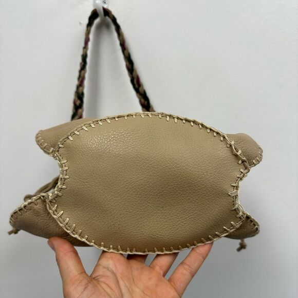 Valerie Steven’s Beige Leather Small Bucket Shoukder Bag Braided Leather Strap - Picture 10 of 16